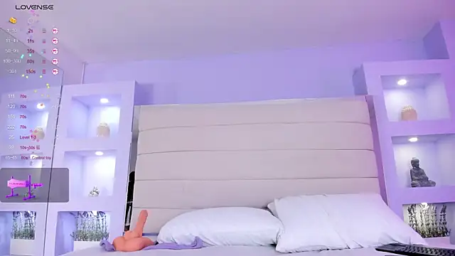 Snapshot of Isabella_Daniell chatting on September 16, 3:51 am Isabella Daniell online show from September 16, 3:51 am