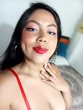 leah passion online show from September 12, 7:58 pm