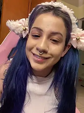 Snapshot of Lucygothic chatting on January 24, 1:03 am Lucygothic online show from January 24, 1:03 am