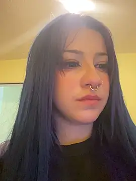 Snapshot of Lucygothic chatting on February 21, 3:10 pm Lucygothic online show from February 21, 3:10 pm