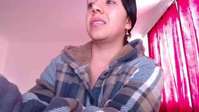 Snapshot of VALERY_MEER chatting on June 10, 12:15 pm VALERY MEER online show from June 10, 12:15 pm