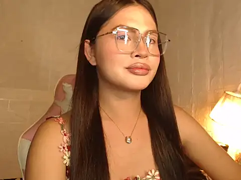 Ashely Lewis online show from November 16, 1:17 pm