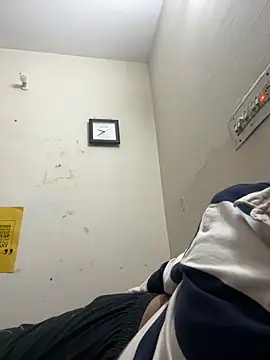 debu46 online show from March 21, 4:10 pm