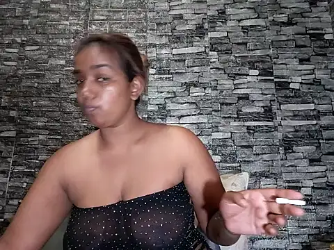 Xindias fantasyX online show from February 12, 5:52 pm