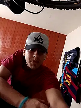 Snapshot of Triplex_Coolness chatting on September 17, 4:30 pm Triplex Coolness online show from September 17, 4:30 pm