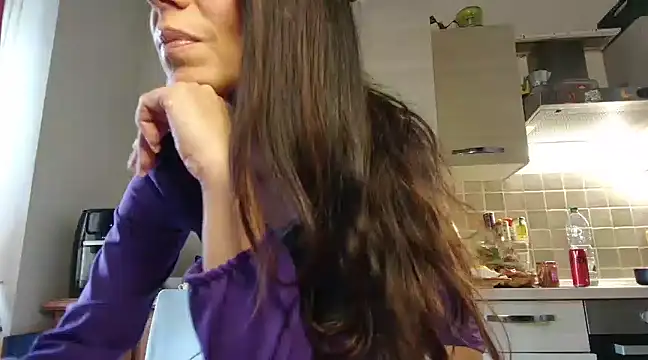 MonnaLisa22 online show from January 21, 2:26 pm