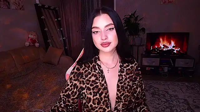   Malika   online show from February 1, 5:11 pm