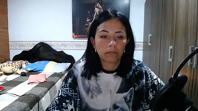 Snapshot of sharoon_cheerry chatting on May 6, 10:53 am sharoon cheerry online show from May 6, 10:53 am