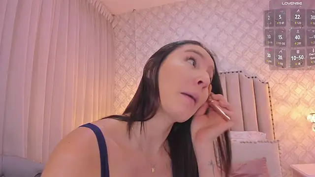 Snapshot of Pia_Johnson_ chatting on September 20, 11:33 am Pia Johnson  online show from September 20, 11:33 am