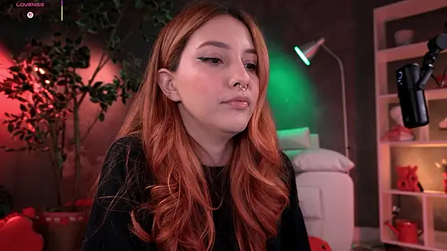 RedJasmine  online show from February 23, 11:57 pm