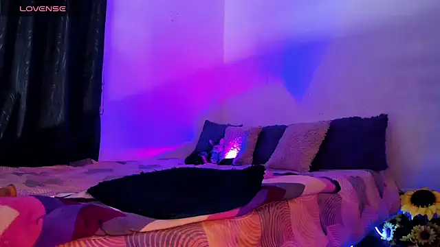 lesly xx online show from February 26, 1:53 am