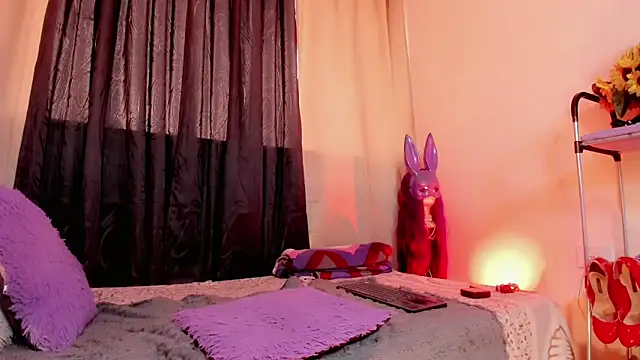 lesly xx online show from March 3, 7:42 pm