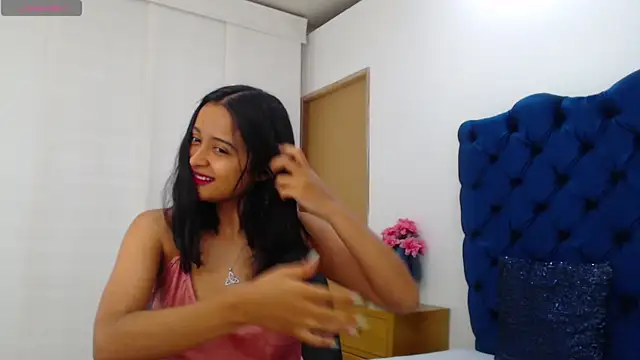 Lili666  online show from May 14, 3:24 am