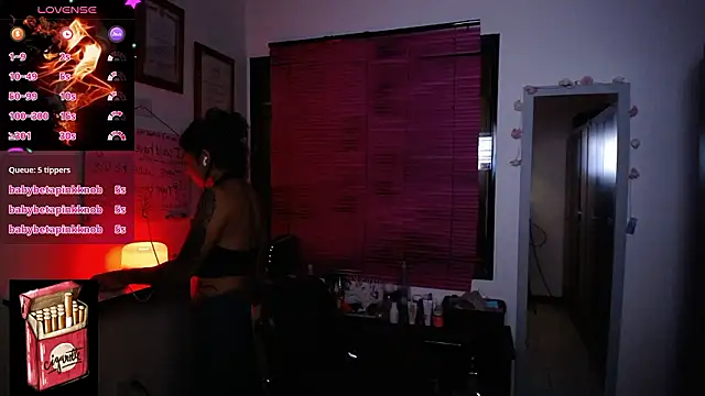 Snapshot of Misslana_wn1 chatting on February 14, 7:27 am Misslana wn1 online show from February 14, 7:27 am