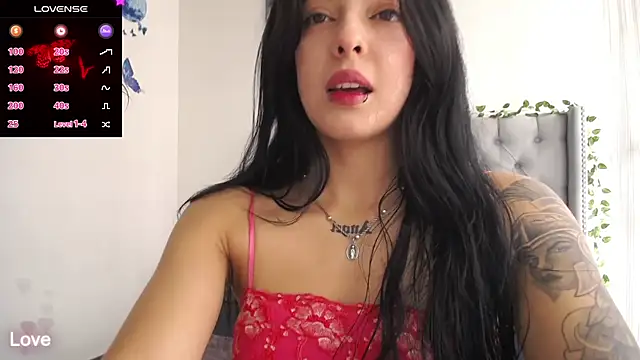 Snapshot of Misslana_wn1 chatting on April 8, 5:35 pm Misslana wn1 online show from April 8, 5:35 pm