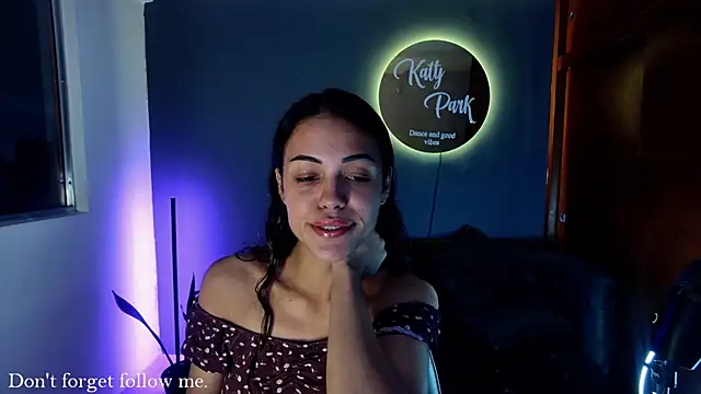 Snapshot of kattypark chatting on February 24, 1:35 am kattypark online show from February 24, 1:35 am