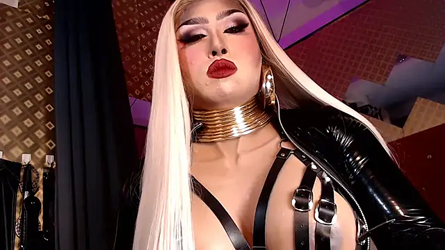 Snapshot of AntoniaSaints chatting on October 25, 4:46 pm AntoniaSaints online show from October 25, 4:46 pm