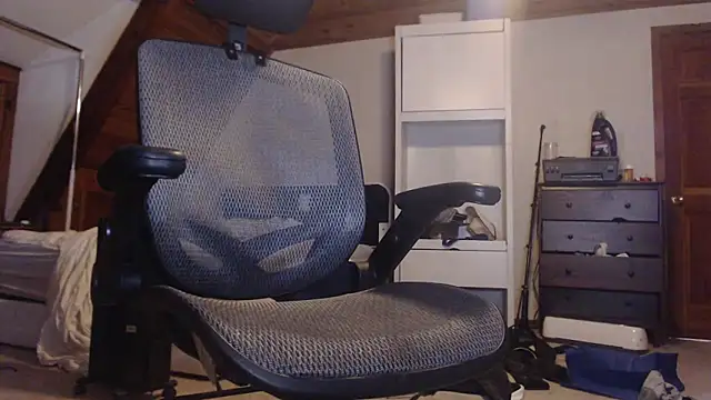 Snapshot of cashmasterzobistone chatting on February 3, 2:53 am cashmasterzobistone online show from February 3, 2:53 am