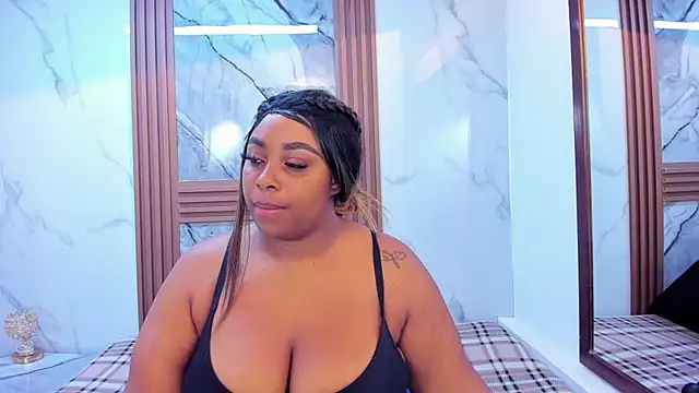 Snapshot of HannyMansonh chatting on January 26, 3:27 am HannyMansonh online show from January 26, 3:27 am