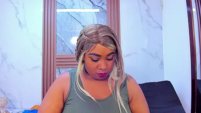 Snapshot of HannyMansonh chatting on February 23, 6:17 am HannyMansonh online show from February 23, 6:17 am