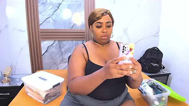 Snapshot of HannyMansonh chatting on March 19, 3:09 am HannyMansonh online show from March 19, 3:09 am