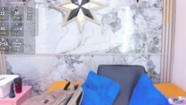 Snapshot of HannyMansonh chatting on September 10, 3:17 am HannyMansonh online show from September 10, 3:17 am