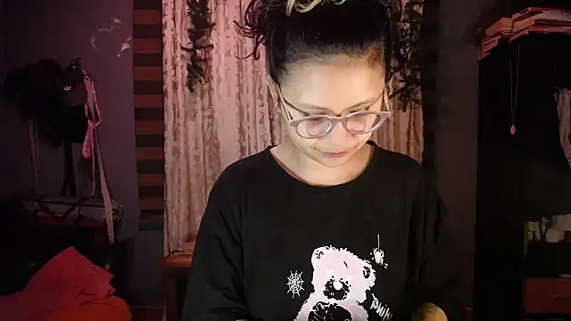 Hathorlove online show from January 19, 12:58 am