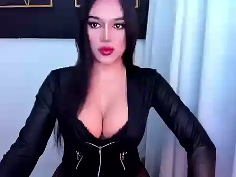 hotstellacumxxx online show from May 26, 8:21 am