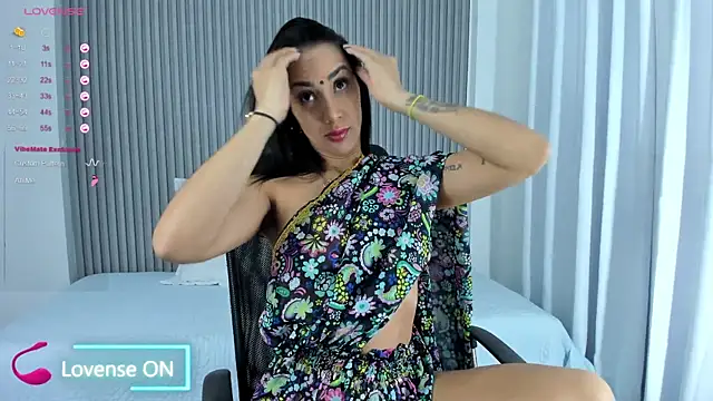 Snapshot of nayelii_d chatting on December 11, 12:23 pm nayelii d online show from December 11, 12:23 pm