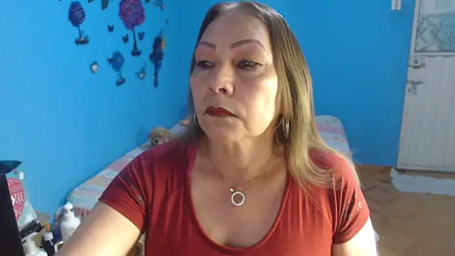 milfeddy  online show from December 9, 9:05 pm