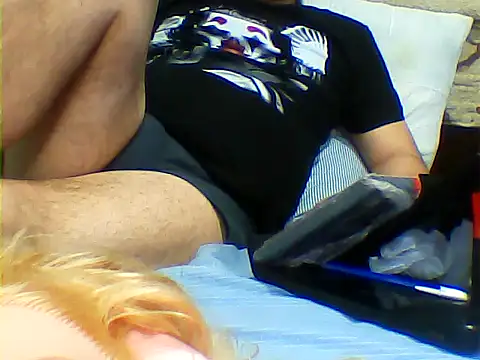 Snapshot of messi_syssy chatting on September 26, 9:19 pm messi syssy online show from September 26, 9:19 pm