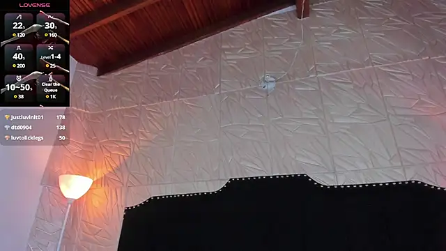 Snapshot of JennyRouse01 chatting on February 20, 2:13 pm JennyRouse01 online show from February 20, 2:13 pm