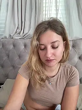 MileySummer online show from December 18, 9:59 am