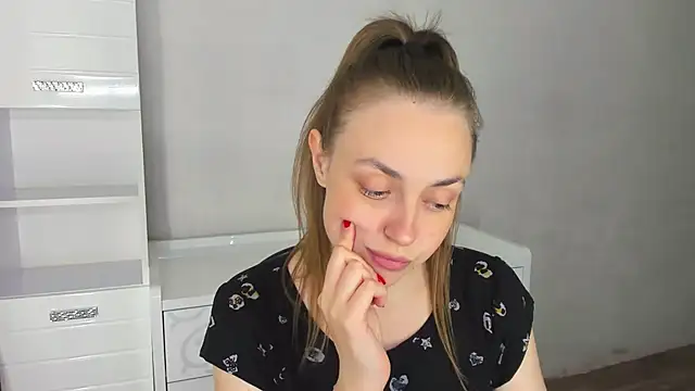 Snapshot of JessicaNickson chatting on September 18, 3:58 pm JessicaNickson online show from September 18, 3:58 pm