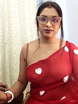 Queen Dolly online show from January 17, 5:27 pm