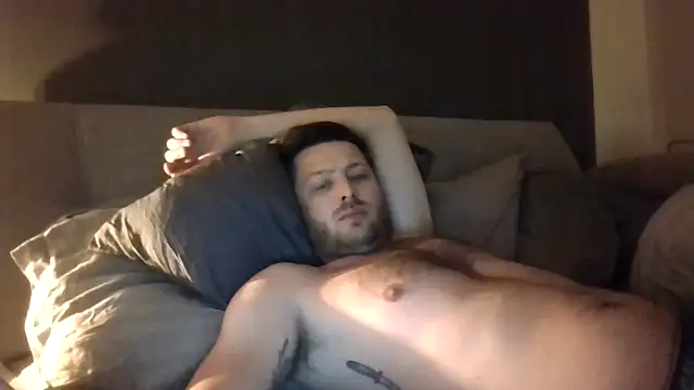 Snapshot of lololaland chatting on November 25, 3:06 am lololaland online show from November 25, 3:06 am