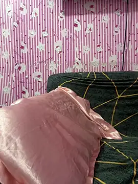 shaira4u online show from June 20, 2:03 am