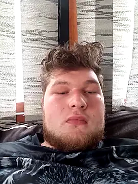 Snapshot of Silentwolf05 chatting on November 4, 11:20 am Silentwolf05 online show from November 4, 11:20 am