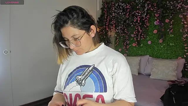 SarahDeyvis online show from January 19, 1:26 pm