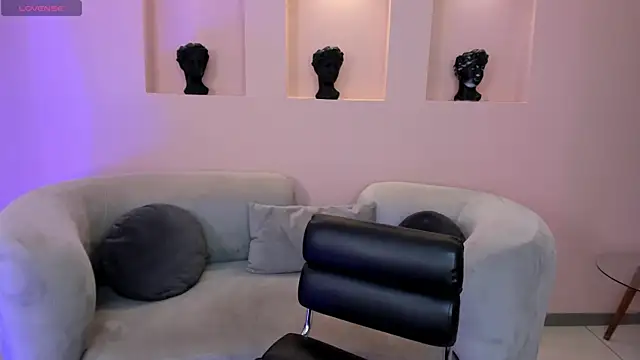 EveBensonX online show from January 15, 8:26 pm