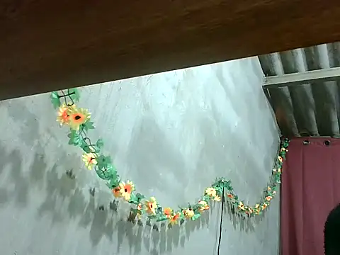 2ocmaxi online show from October 9, 7:34 pm