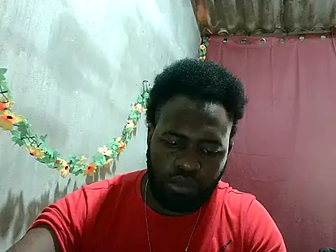 Snapshot of 2ocmaxi chatting on March 7, 6:49 pm 2ocmaxi online show from March 7, 6:49 pm