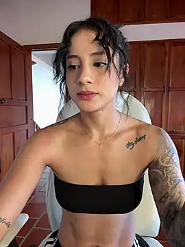 Ale Lewis online show from February 6, 9:07 pm