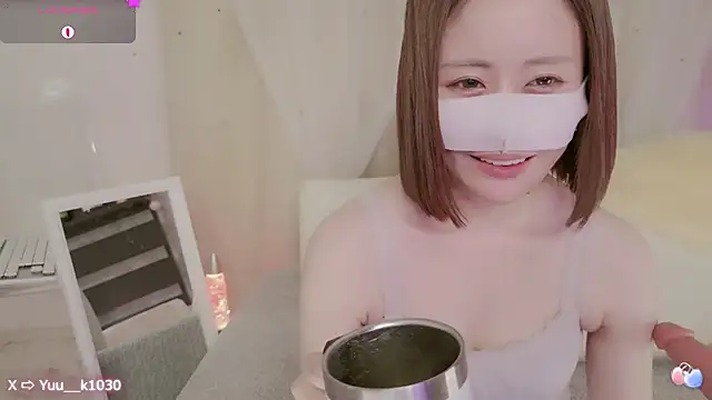 Snapshot of Yuu__k chatting on February 28, 5:26 pm Yuu k online show from February 28, 5:26 pm