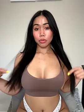 Snapshot of JazzieXo chatting on October 11, 7:12 pm JazzieXo online show from October 11, 7:12 pm