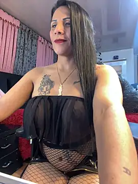 Snapshot of saaalome_1 chatting on December 7, 12:19 am saaalome 1 online show from December 7, 12:19 am