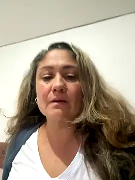 gabiTetas online show from October 10, 10:20 pm