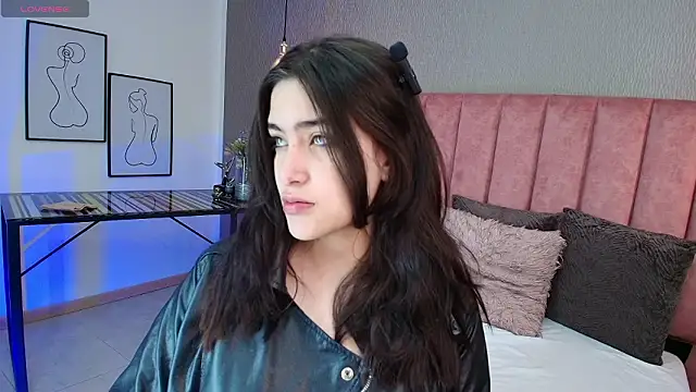 Snapshot of Alexa_Thaylor_ chatting on March 21, 2:20 pm Alexa Thaylor online show from March 21, 2:20 pm