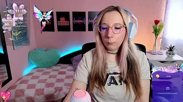 JustKerry online show from March 4, 9:04 am