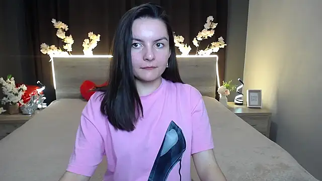 JasmineAsha online show from March 25, 9:10 pm